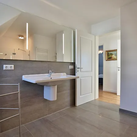 Haus Kastanienallee 4 1 Stranddiestel *